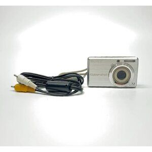 Sony Cyber-shot DSC-S750 7.2MP 3x Optical CCD Digital Camera-Silver 100% Working